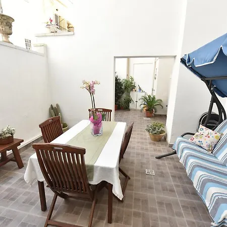 Casa Vacanze Kalinifta Apartmán *